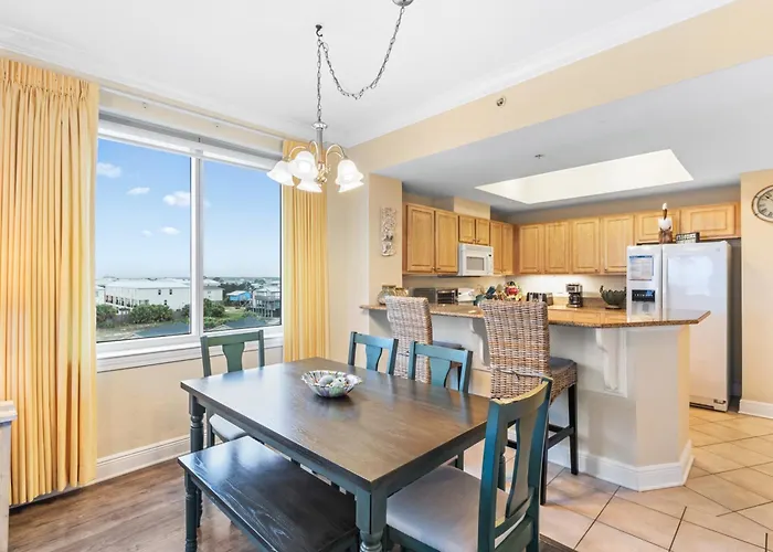 Crystal Tower 409 Apartment *